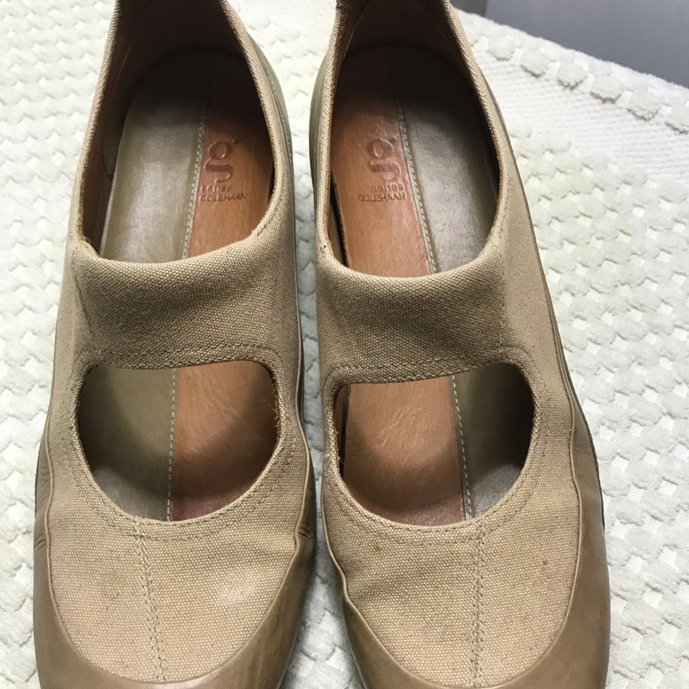 Colehaan series G. Nike air. Size 9